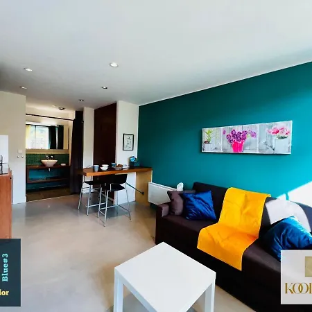 Apartment 3studioscolornyons